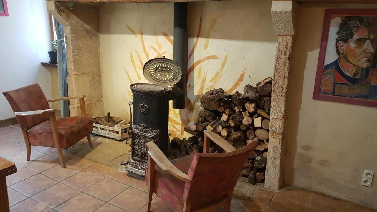 Maison Isolee Dans Les Vignes Et Les Bois Valady Exteriér fotografie