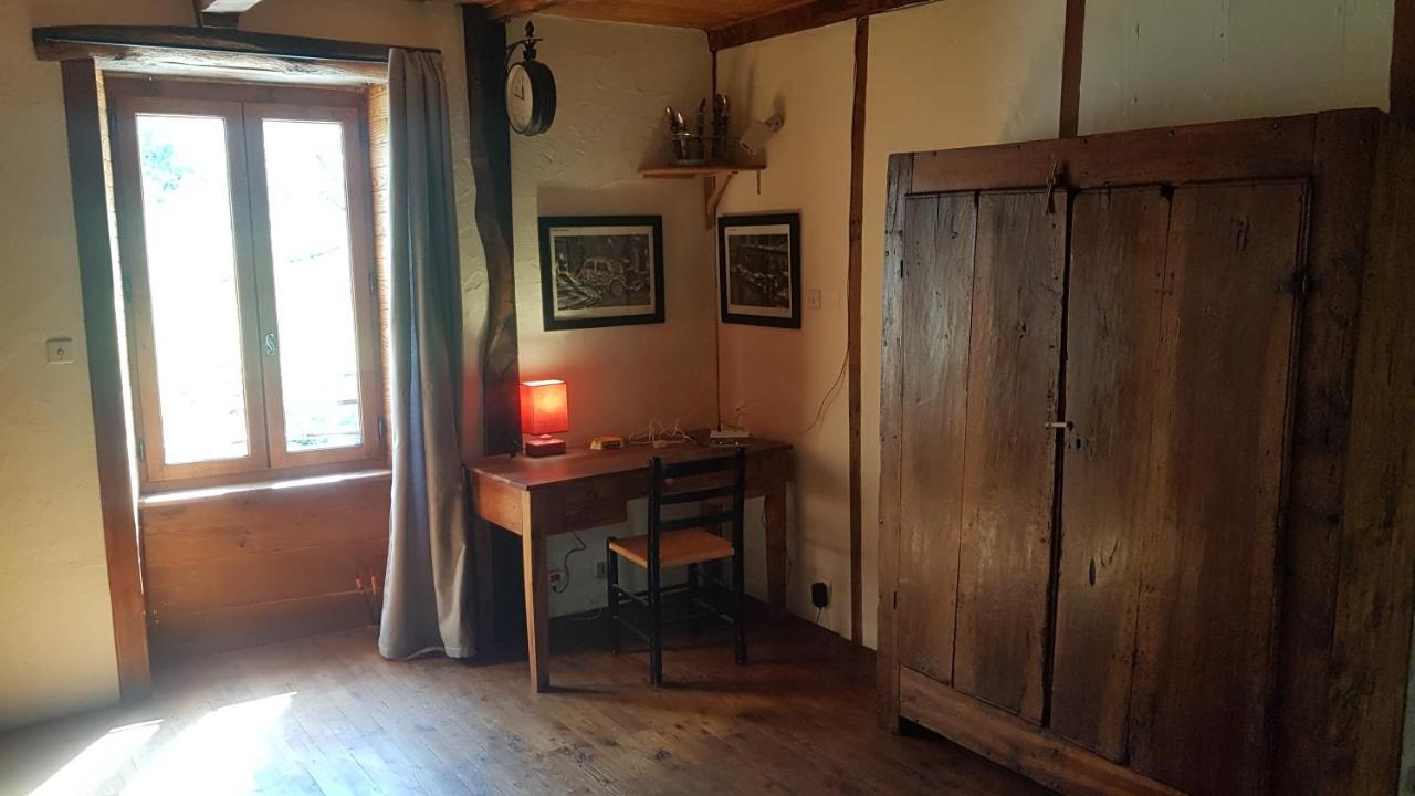 Maison Isolee Dans Les Vignes Et Les Bois Valady Exteriér fotografie